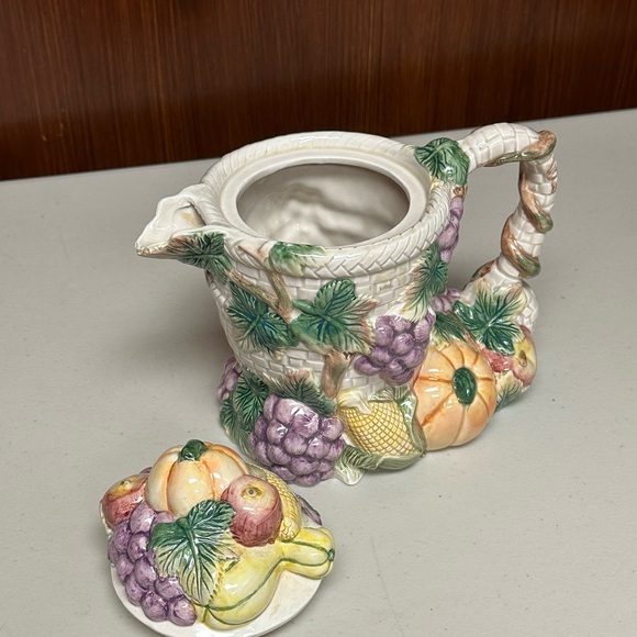 Vintage Fitz and Floyd Omnibus Embossed Autumn Harvest Tea pot - Picture 2 of 16